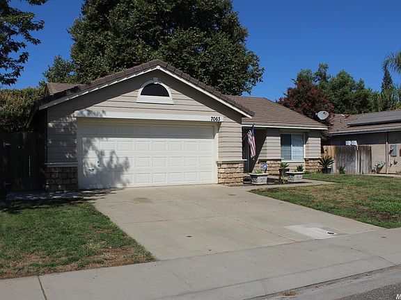 2nd image of 7063 Turnberry Ln
