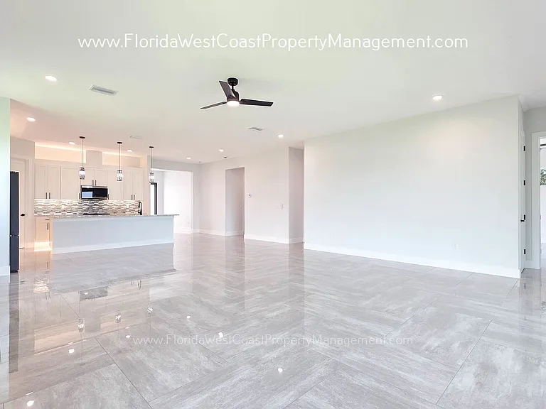 9225 Raes Creek Pl — Photo 16