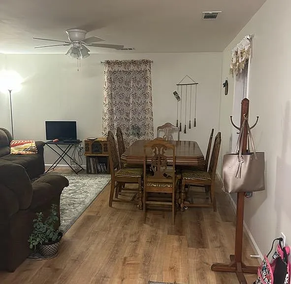 411B S Main St #B — Photo 6
