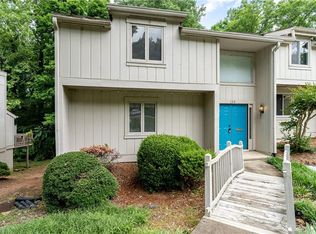 135 Lamplighter Cir, Winston Salem, NC 27104