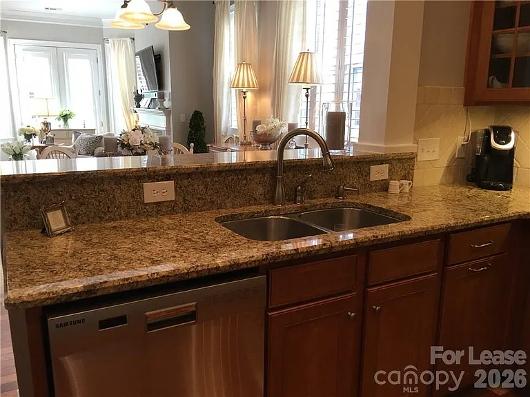 5999 Village Dr NW — Photo 8