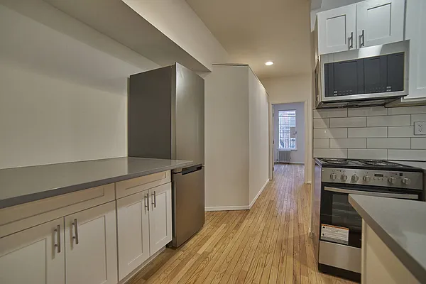 310 East 92nd Street #2E in Yorkville, Manhattan | StreetEasy