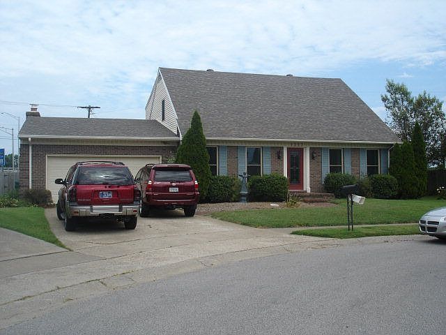 1st image of 1323 Deepwood Ct