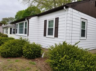 27 Thelma Rd, Framingham, MA 01702