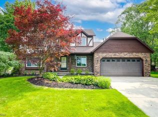 3004 Williamsburg Cir, Stow, OH 44224
