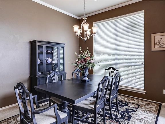 5th image of 12405 Village Ln
