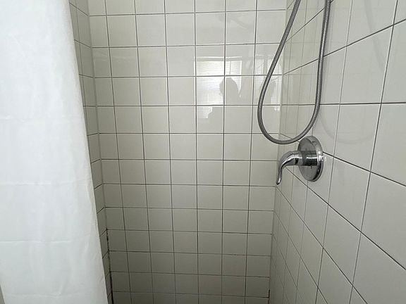 2nd image of 609 Cherry St #1