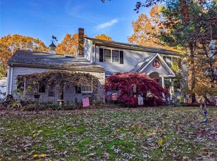 107 A Woodlot Rd, Ridge, NY 11961