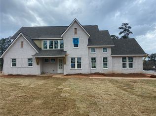 1023 Andrews Ave, Auburn, AL 36832