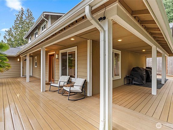 4th image of 2028 NW Misty Ridge Lane