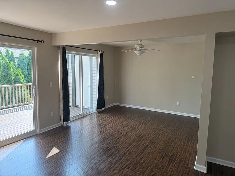 1134 Concord Ct — Photo 14