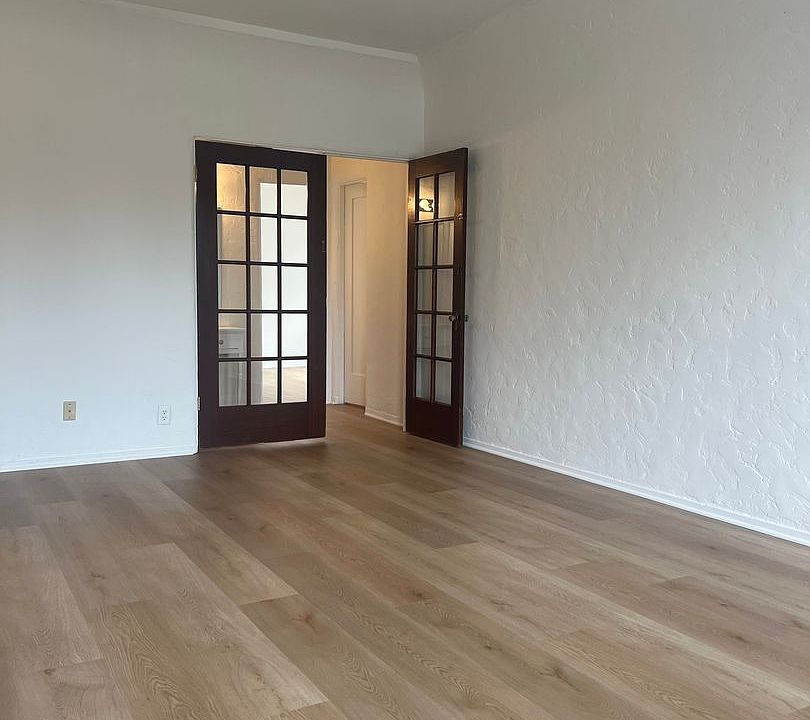 1st image of 732 S Mansfield Ave APT 208
