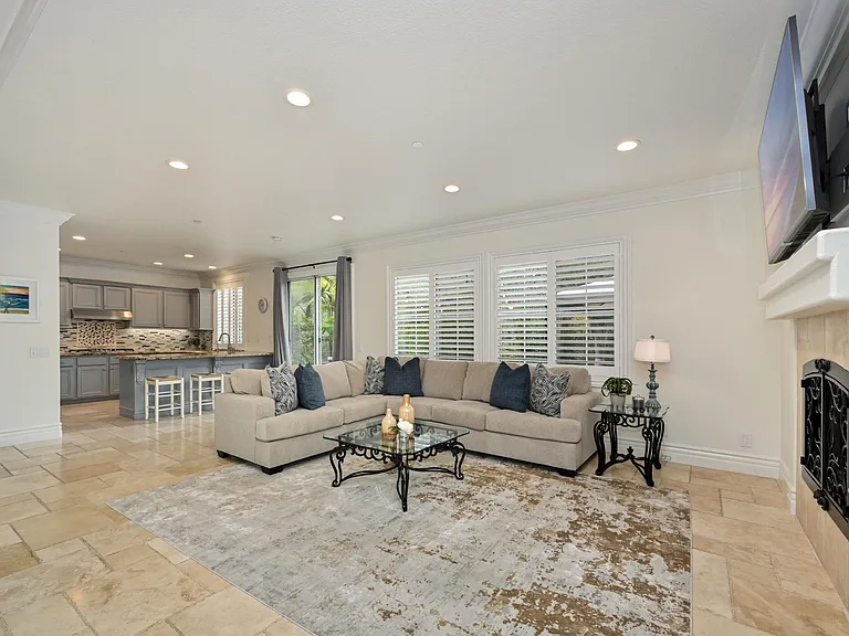 32732 Camaron — Photo 9