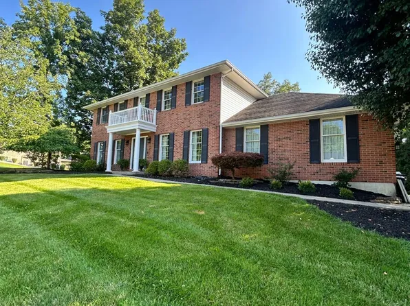 1304 Northwoods Dr, Hillsboro, OH 45133