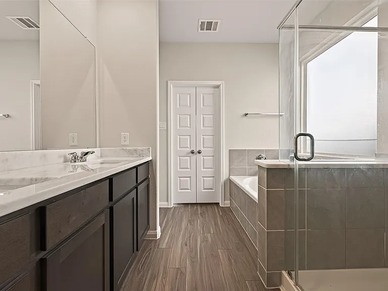 3013 Chestnut Ln — Photo 24