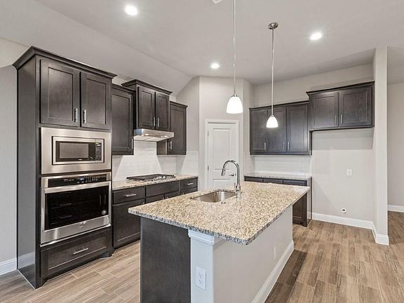 All Photography shown for this Home is for illustration purposes only as options & selections may change at any time.