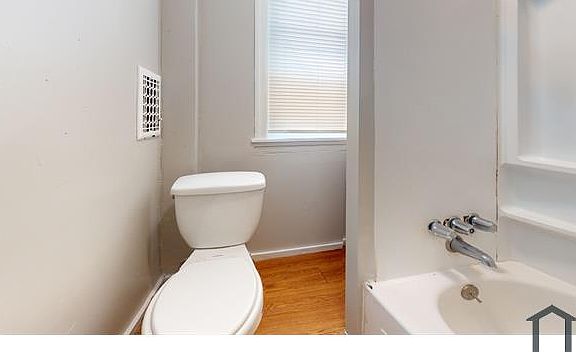 4th image of 235 E Phil Ellena St