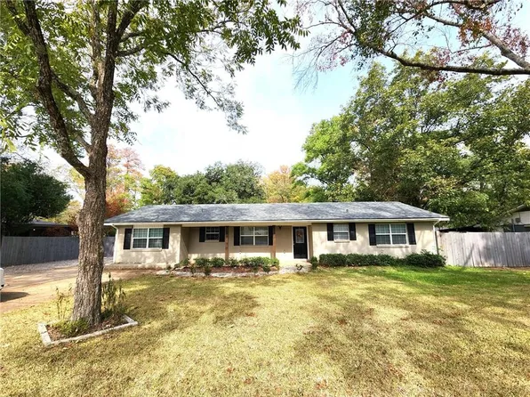 110 Gayven Dr, Ball, LA 71405