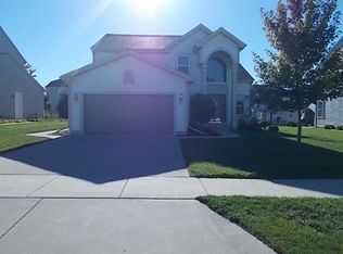 1639 Redwood St, West Bend, WI 53095