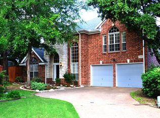 2618 Lakeforest Ct, Dallas, TX 75214