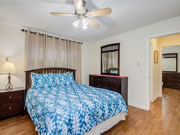 5th image of 4727 W Alabama St #2002