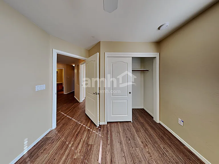 938 E Sheriffs Draw Ln — Photo 15