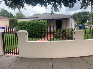 6490 SW 2nd St, Miami, FL 33144