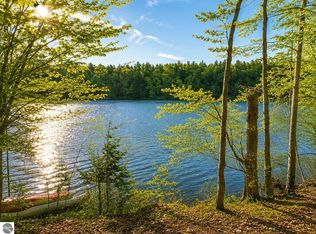 Vl Acorn Ridge Trl, Beulah, MI 49617