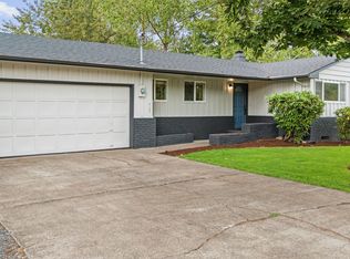 2133 Jeppesen Acres Rd, Eugene, OR 97401