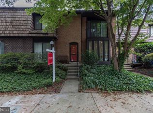 10969 Deborah Dr, Potomac, MD 20854