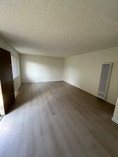 8940 Mango Ave #5 Photo 1 8940 Mango Ave #5 Photo 1