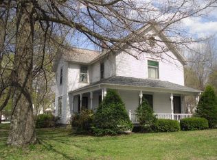 10 Prospect St, North Bennington, VT 05257