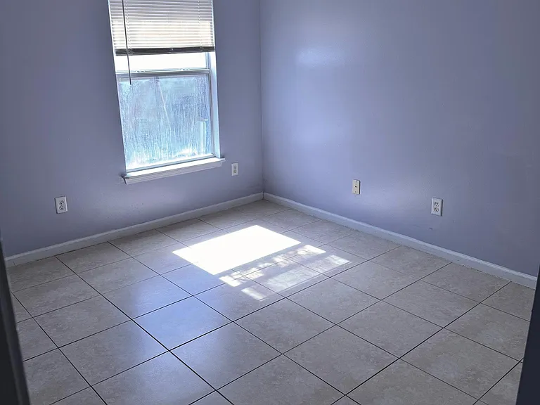 273 Fort Milton Dr — Photo 7