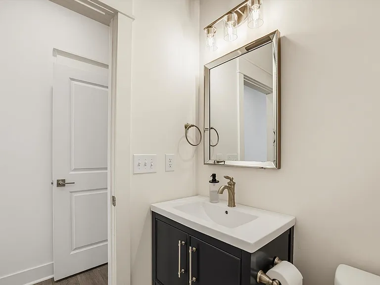 4068 Poets Trl — Photo 23