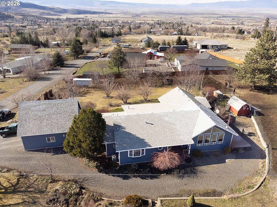 1st image of 60908 Stackland Rd