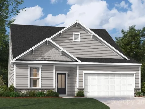 912 Exeter Dr, Sherrills Ford, NC 28673