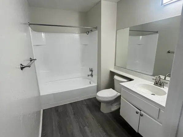 Arlington Court Apartments, 4115-4119 Van Buren Blvd, Riverside, CA 92503