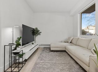 2688 Duke St #101, Vancouver, BC V5R 4S9