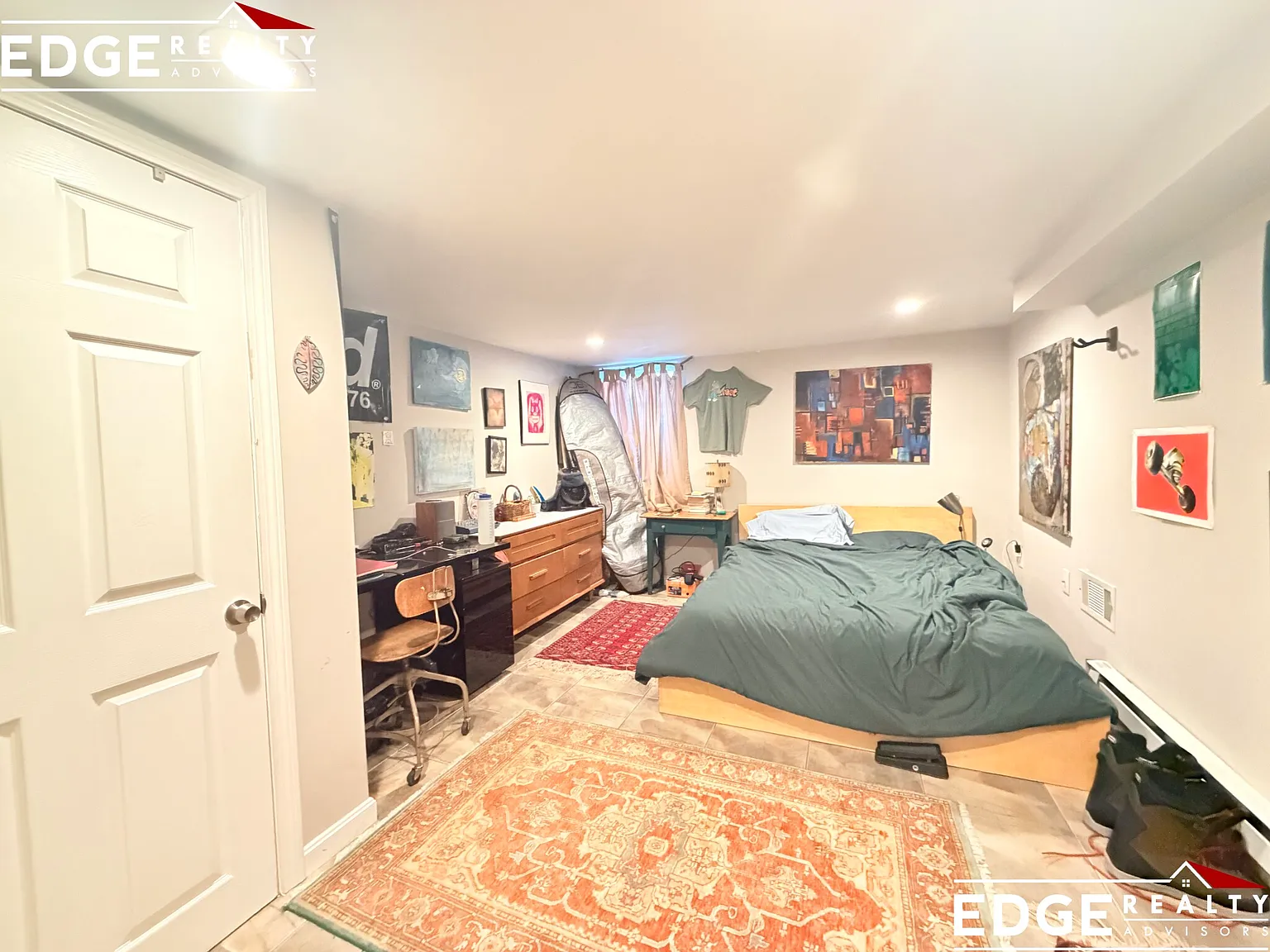4 bed, 1600 sqft, $5,200 — Photo 4