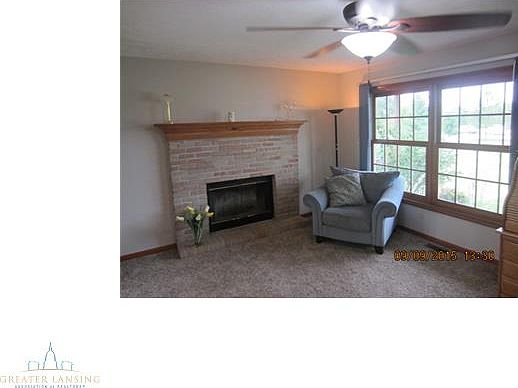 3rd image of 6459 Blodgett Dr