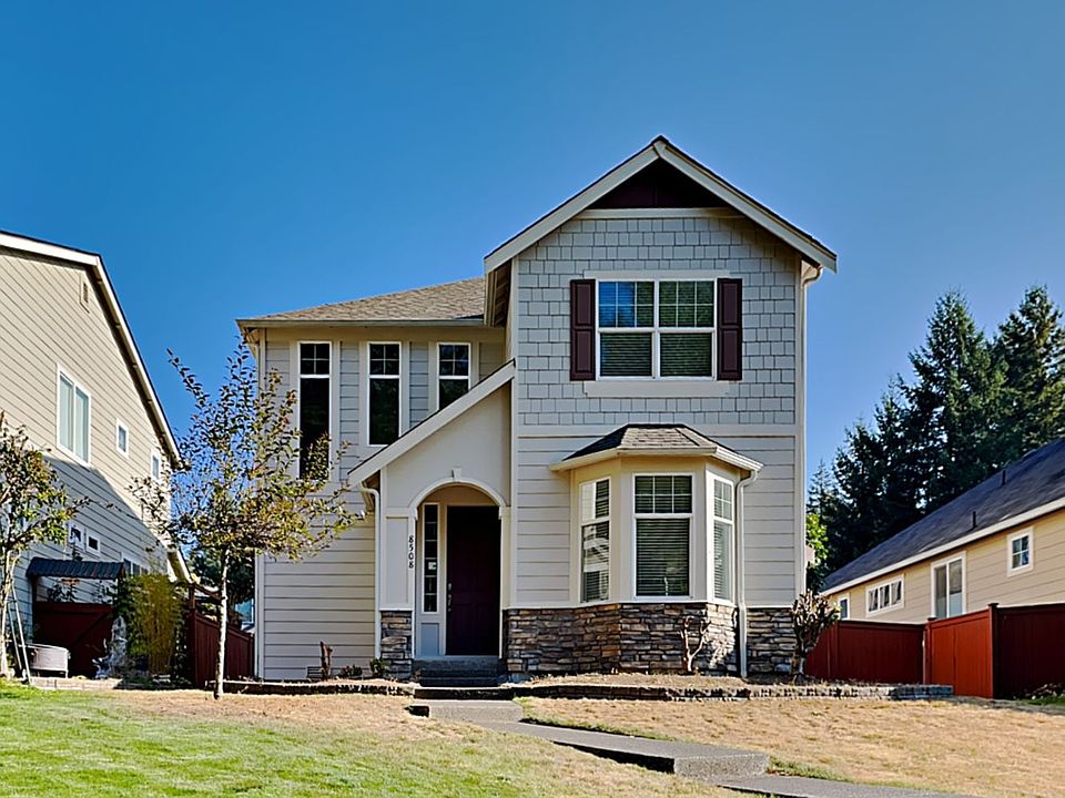 1st image of 8508 Lackland Ct NE