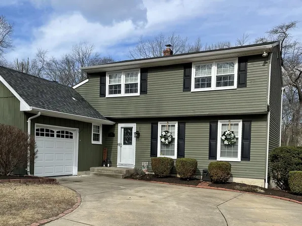 25 Cranford Rd, Turnersville, NJ 08012