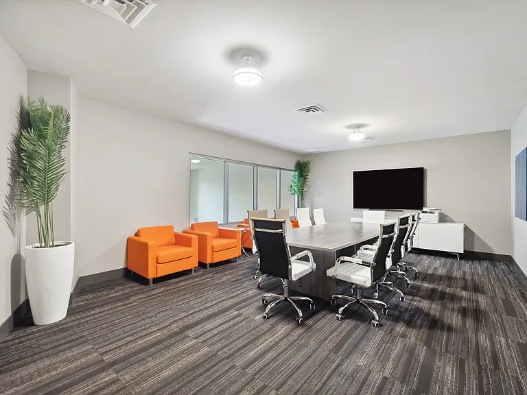 Vue 22 Apartments — Photo 24