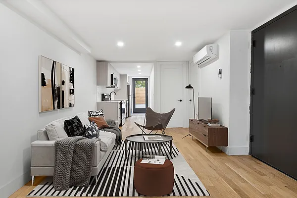 Rented by NOVO Living LLC | media 11