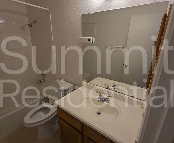 1607 Parkwood Dr — Photo 19