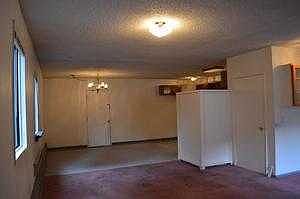 Unit B Dining/Living