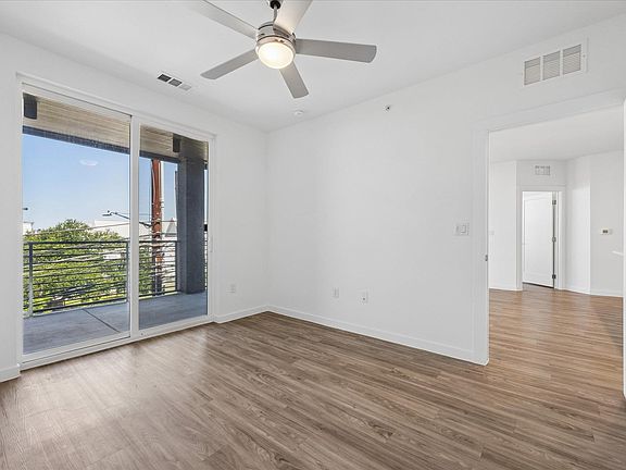 4th image of 4801 Springdale Rd #2210