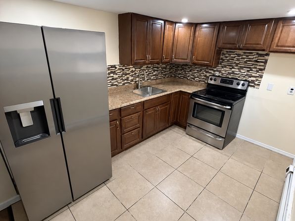 170 Lafayette Rd Floor 1