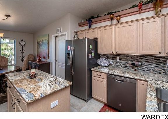 4th image of 2952 Palo Verde Blvd S