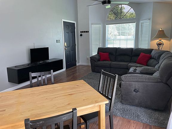 2nd image of 1605 Winter Green Blvd